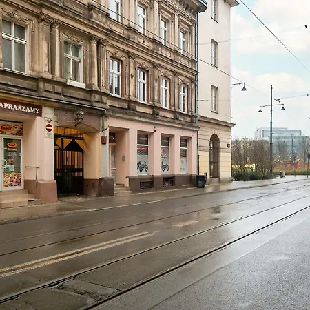 Tasteful Close To Piotrkowska Street By Renters *